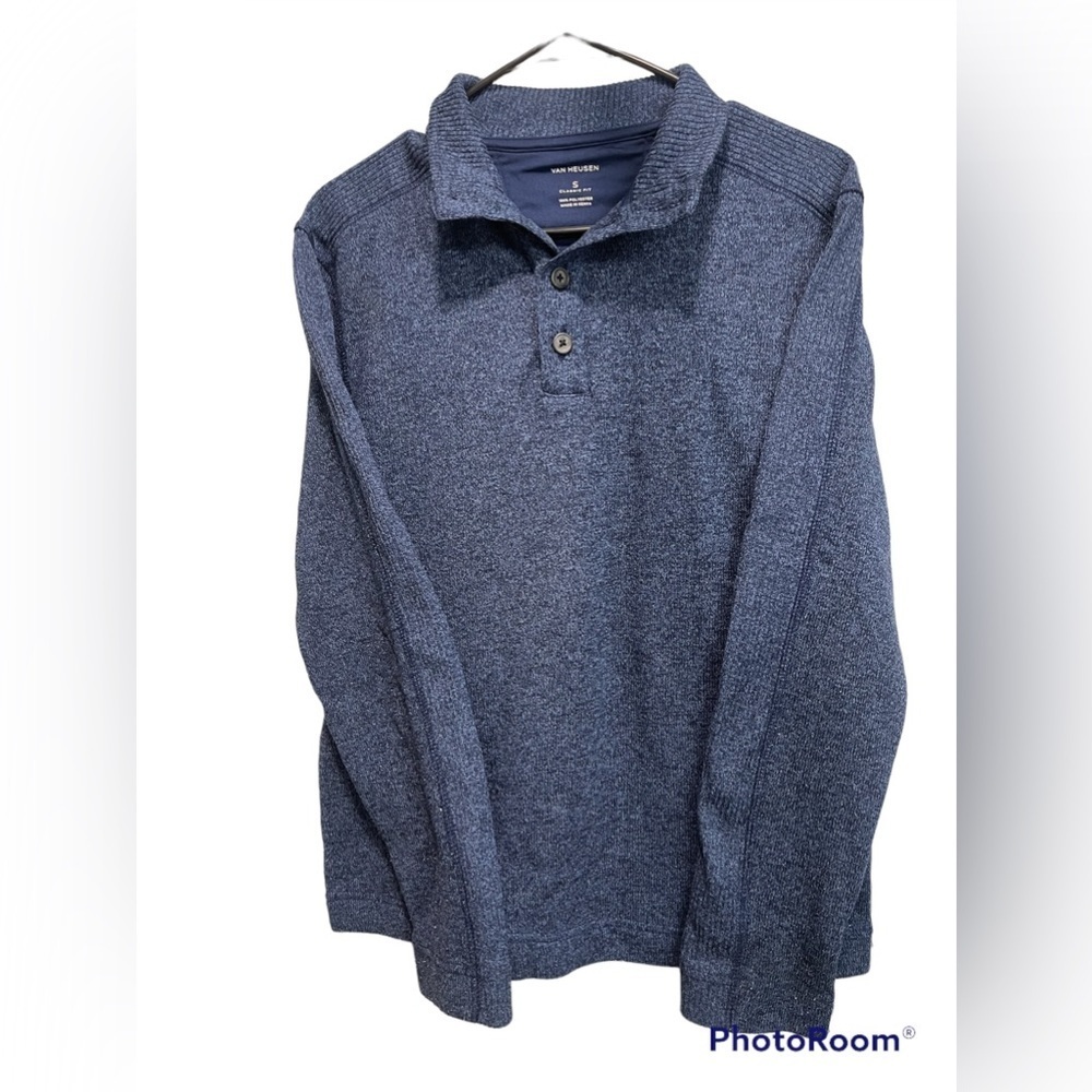 Van Heusen Men’s long sleeve sweater